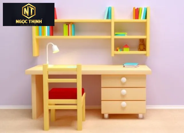 BÀN HỌC DÀNH CHO CÁC BÉ LỚP 1 NHỎ GỌN